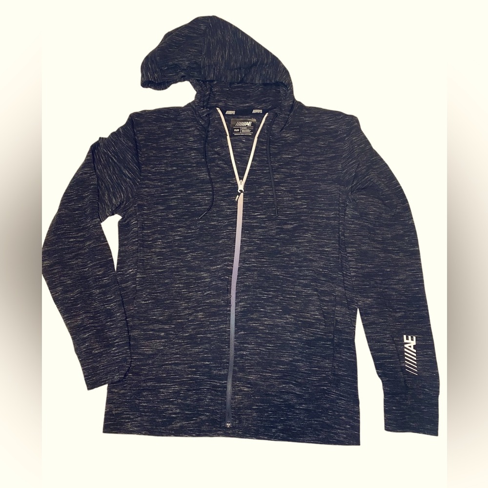 Men’s medium American Eagle full zip light weight hoodie sweatshirt